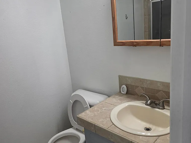 102 Gatewood Dr — Photo 6