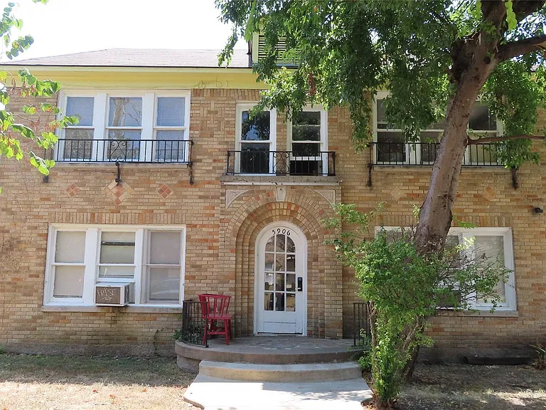 5906 Oram St #3 — Photo 8