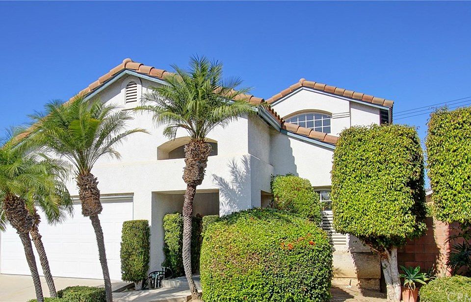 1st image of 16523 La Hermosa Dr