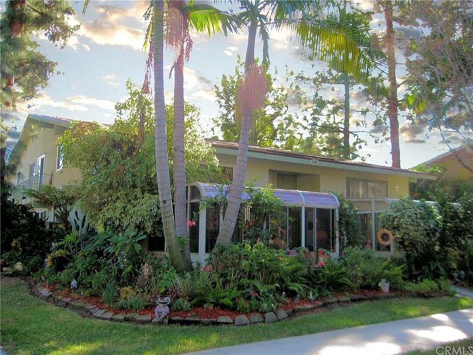 2nd image of 342 Avenida Sevilla Unit A