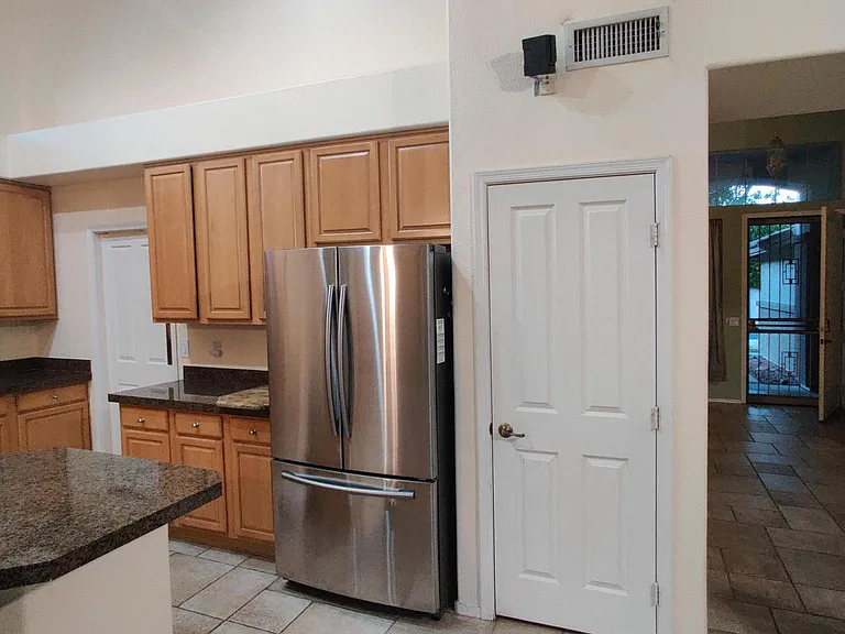 7057 W Greenbriar Dr — Photo 67