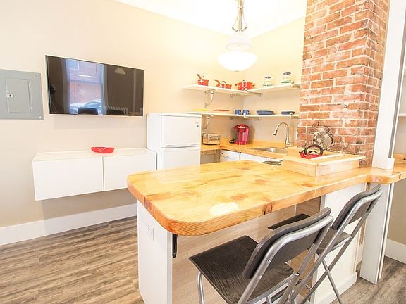 5th image of 105 Sherman St #9469217AC