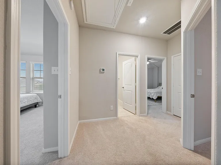 5318 Marisol Cove Dr — Photo 17