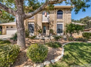 4619 Pinecomb Woods St, San Antonio, TX 78249