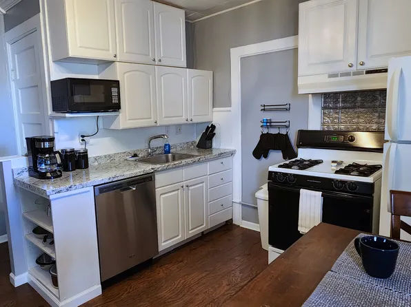 706 15th St #1E, Golden, CO 80401
