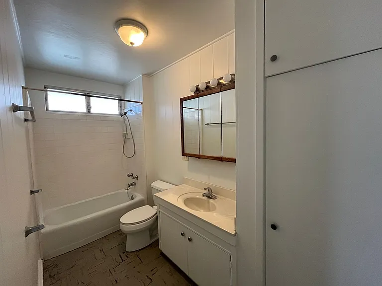 730 Alder St — Photo 10