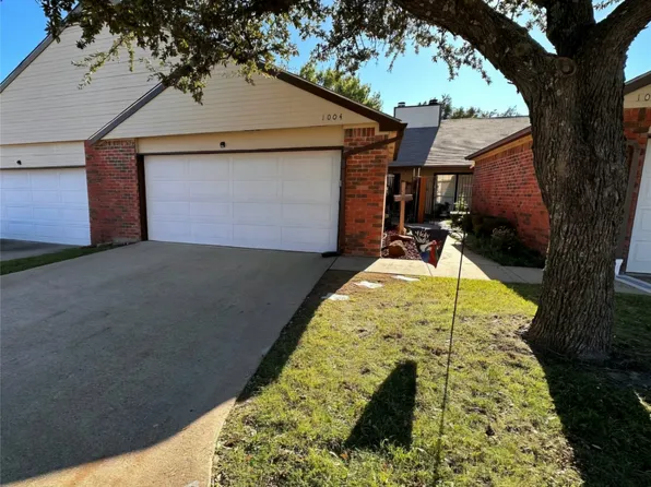 1004 Woburn Dr, Garland, TX 75043