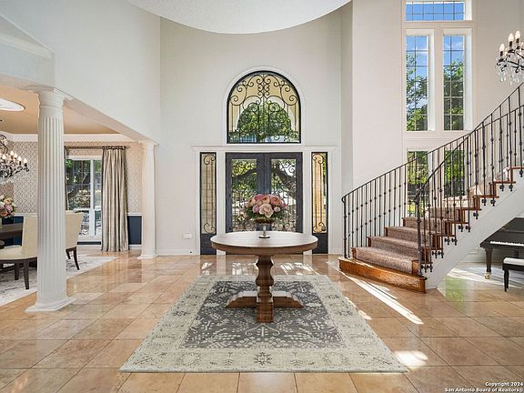 4th image of 302 princeton oak