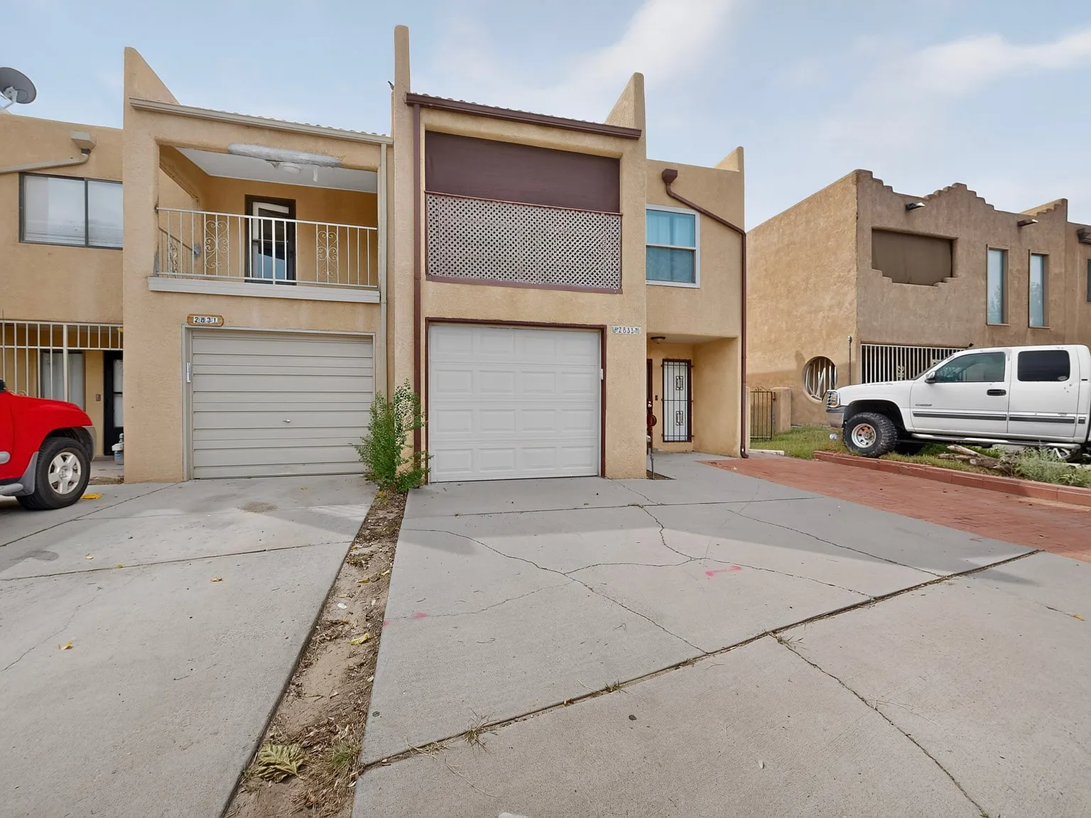 2 bed, 2.5 bath, 1400 sqft, $1,800 — Photo 2