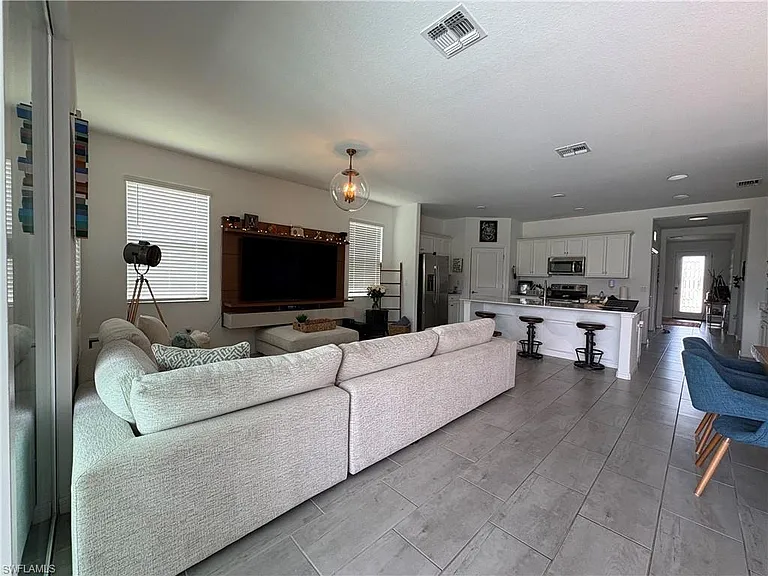 2458 Orchard St — Photo 20