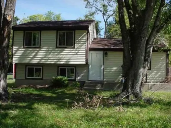 4815 Redmon Ct, Louisville, KY 40291