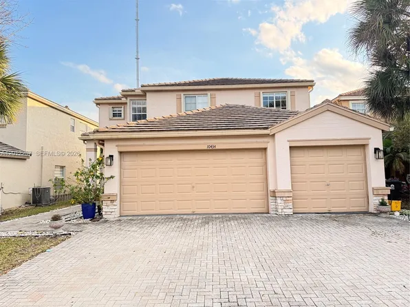 10434 White Pinto Ct, Lake Worth, FL 33449