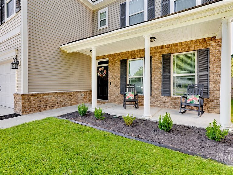 Listing photo 2