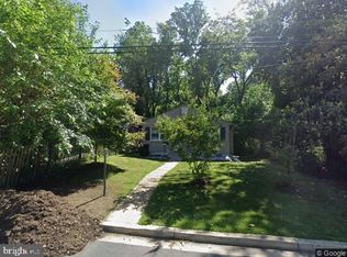 7502 Glenside Dr, Takoma Park, MD 20912