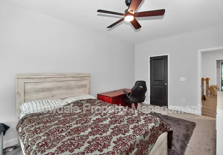 111 N Parkside Dr — Photo 39
