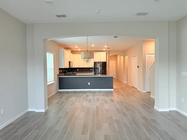 1604 Mathews Manor Dr — Photo 23