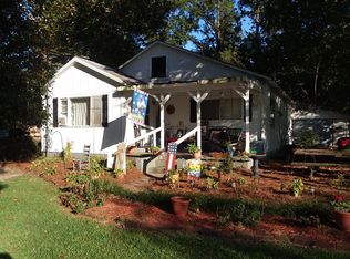 1076 Roberts Rd, Grantsboro, NC 28529