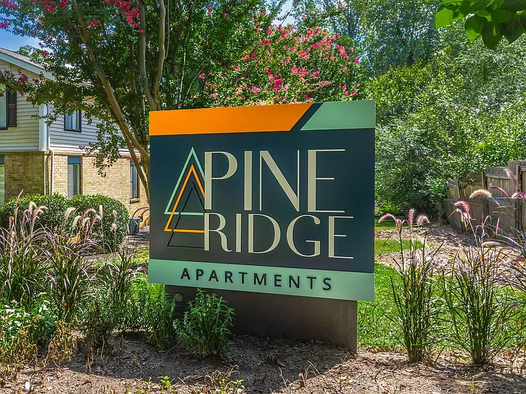 Pine Ridge Apartments — Photo 34