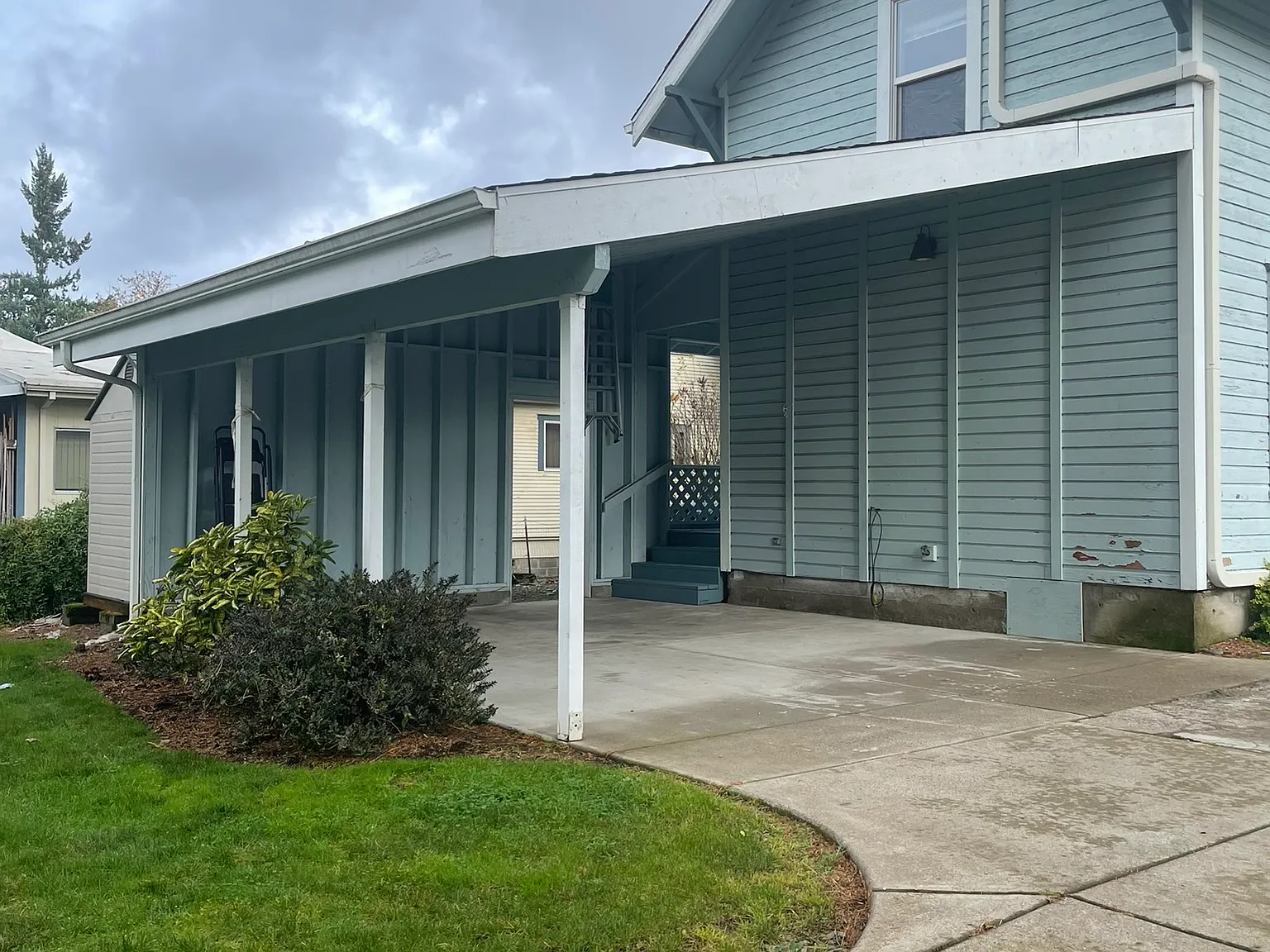 3 bed, 1672 sqft, $2,395 — Photo 3