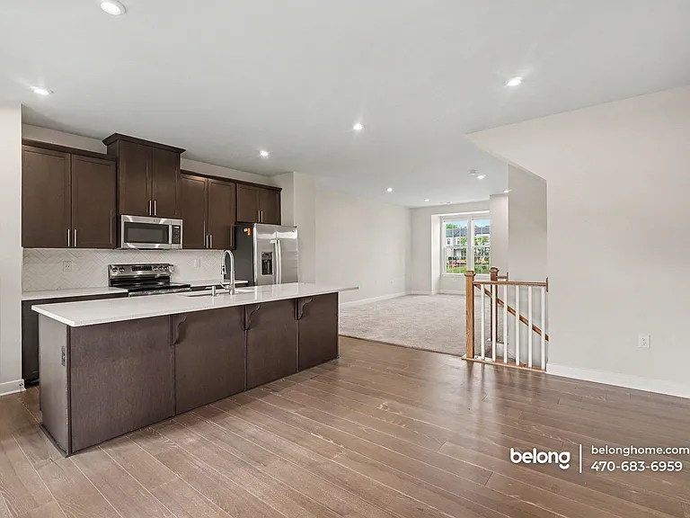 3020 Zuma St — Photo 17