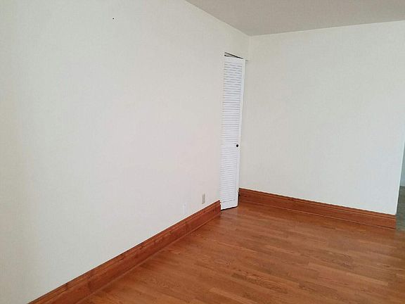4th image of 5795 Pershing Ave APT 302