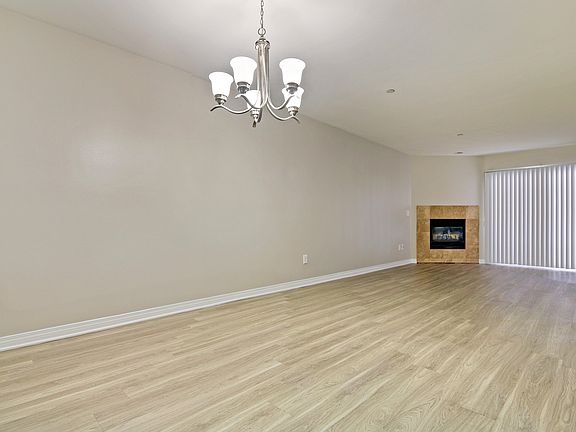 3rd image of 813 Wilcox Ave APT 303