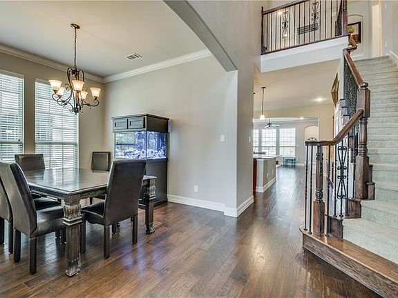 3rd image of 12636 Dashwood Dr