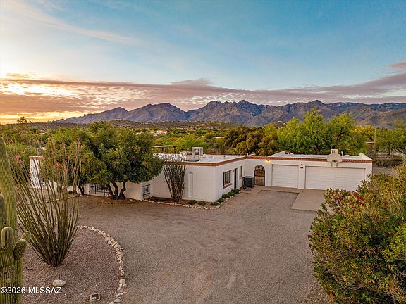 3rd image of 8241 E Camino Herradura