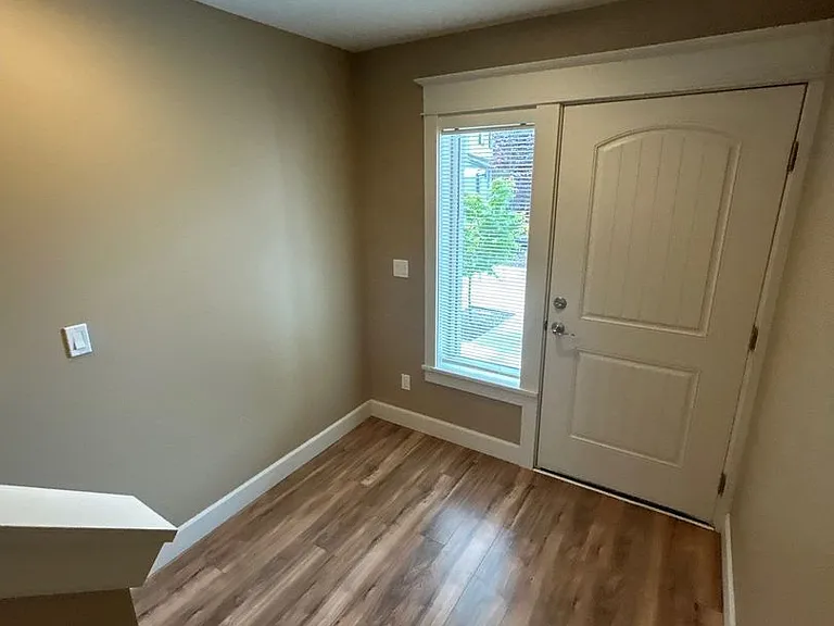 2843 Raleigh Ct SE — Photo 4