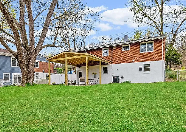 6371 Edsall Rd — Photo 27
