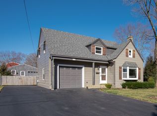 600 Parkway Ave, Antioch, IL 60002