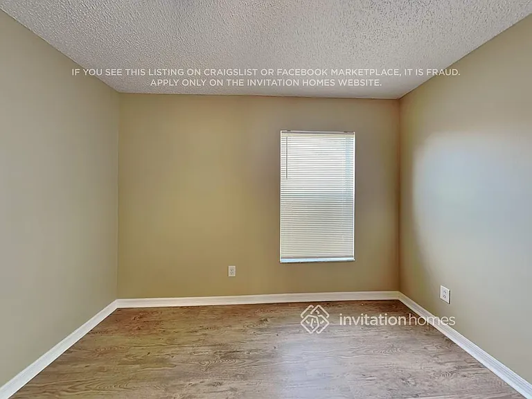 1712 Laramie Cir — Photo 11