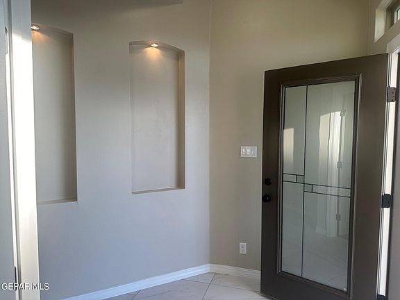 3rd image of 7408 Alder Pl