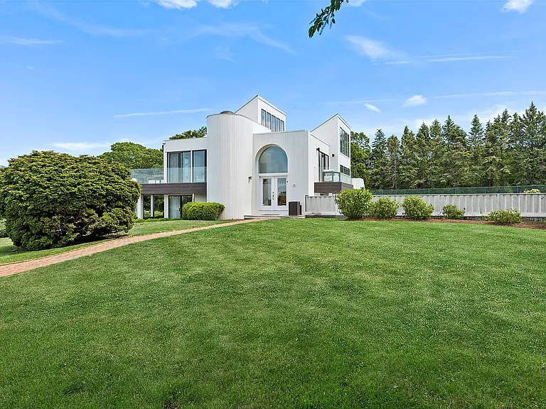 84 Inlet Rd E — Photo 7