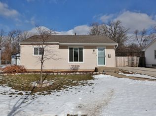 28938 Marquette St, Garden City, MI 48135