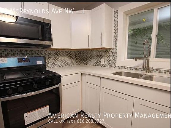 4th image of 812 McReynolds Ave NW #1