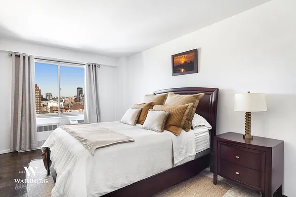 Rented by Warburg | media 5