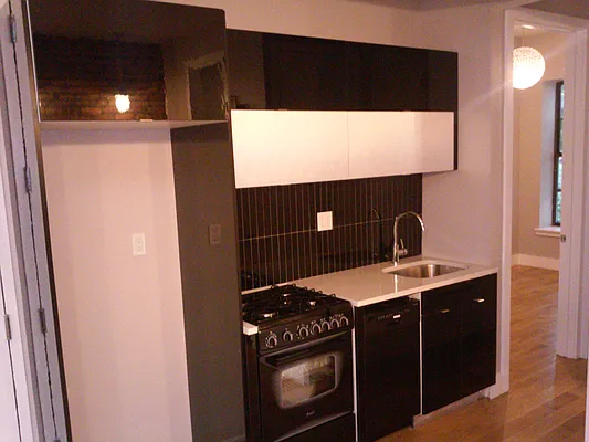 Rented by Big Square Realty LLC | media 4