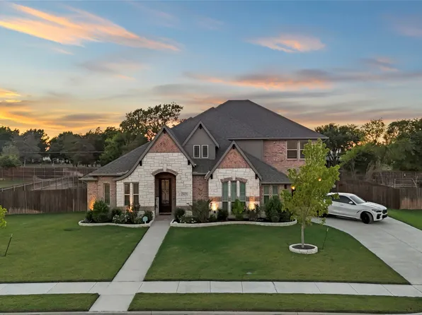 2425 Golden Rod Dr, Midlothian, TX 76065