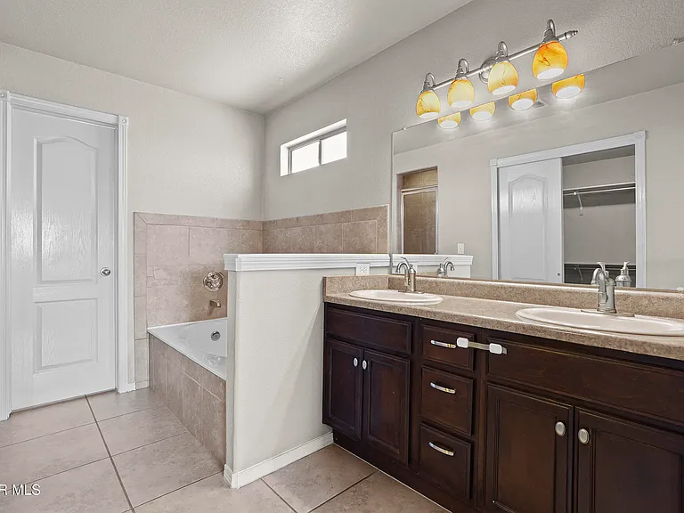 3261 Garden Point Dr — Photo 21