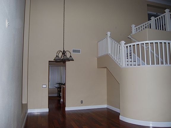 5th image of 6532 Notre Dame Dr