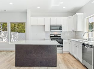 1075 S Underwood Pl, Kennewick, WA 99337