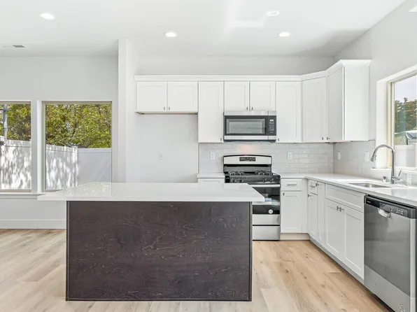 1075 S Underwood Pl, Kennewick, WA 99337