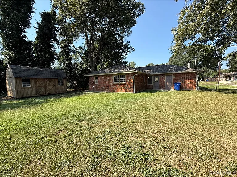 113 Lori St — Photo 31