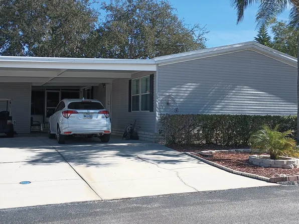 3742 Rose Ln #318, Zephyrhills, FL 33542