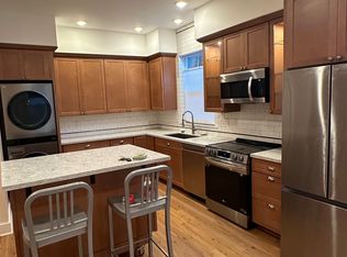1425 SE 24th Ave #1B, Portland, OR 97214