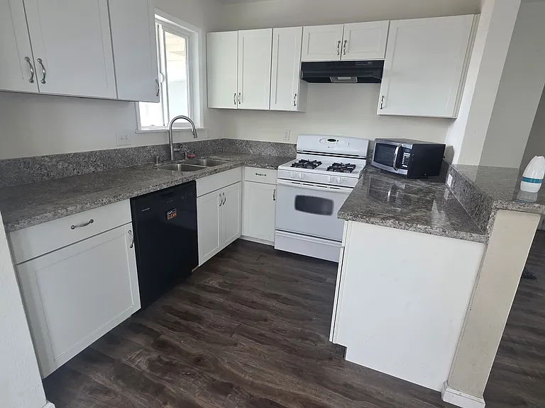 7256 Dwight Way #2 — Photo 2