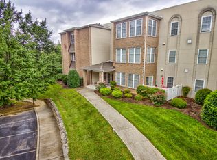 4845 Glen Ivy Ln SW UNIT 106, Roanoke, VA 24018