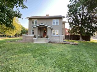 1402 N Woodrow Ave, Wichita, KS 67203