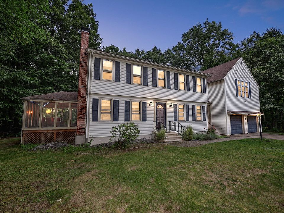 1st image of 8 Raelynn Drive
